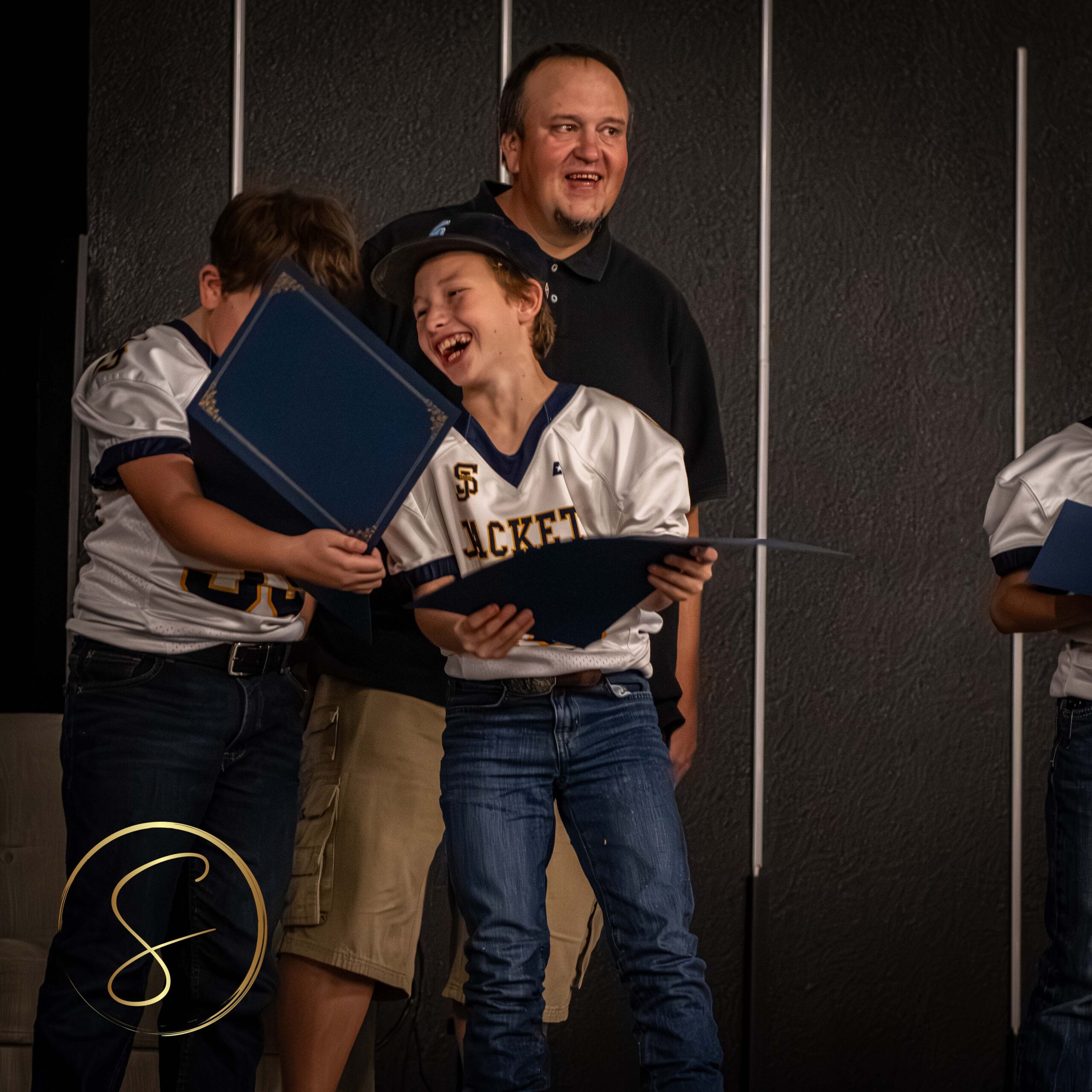 Rights reserved byDigitalBySimon