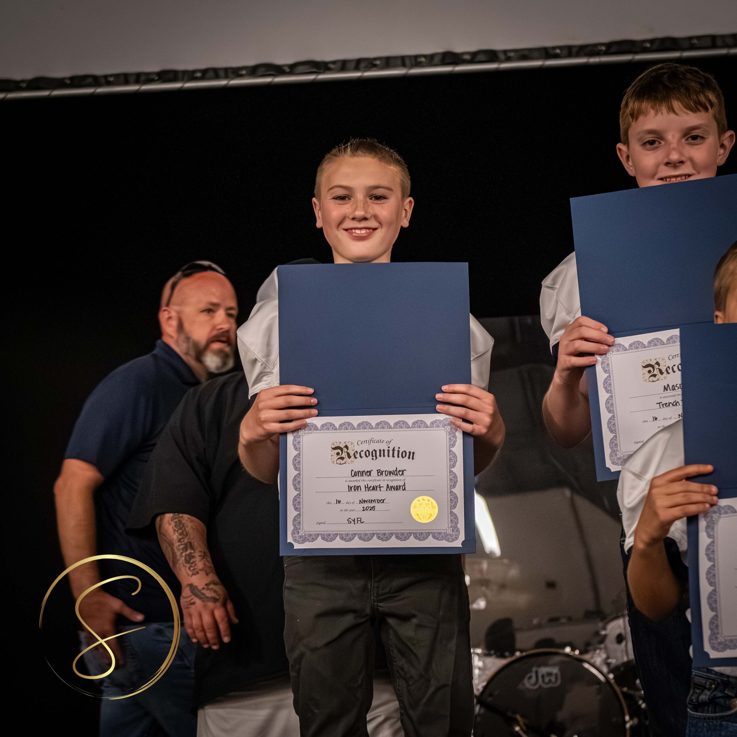 Rights reserved byDigitalBySimon