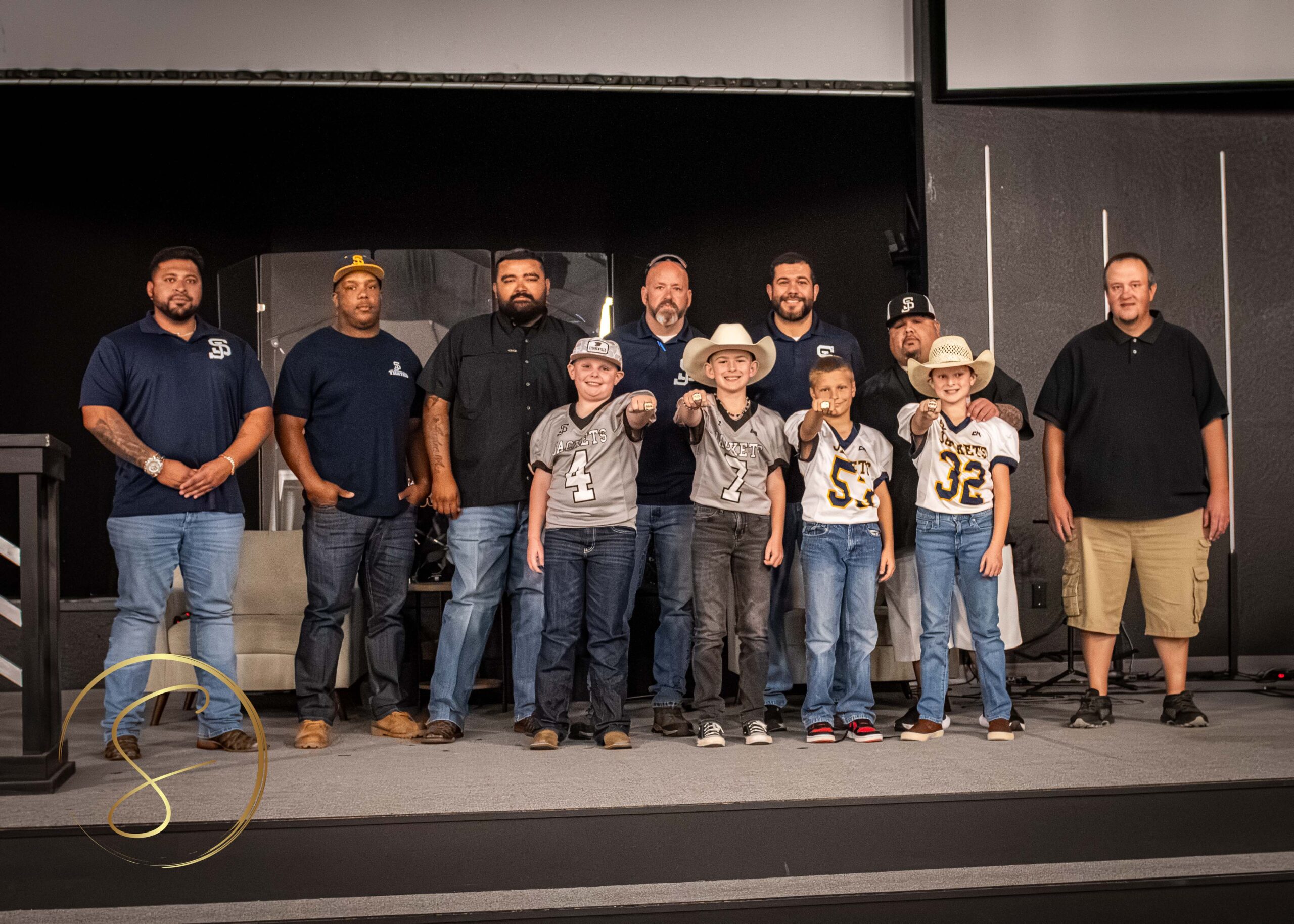 Rights reserved byDigitalBySimon