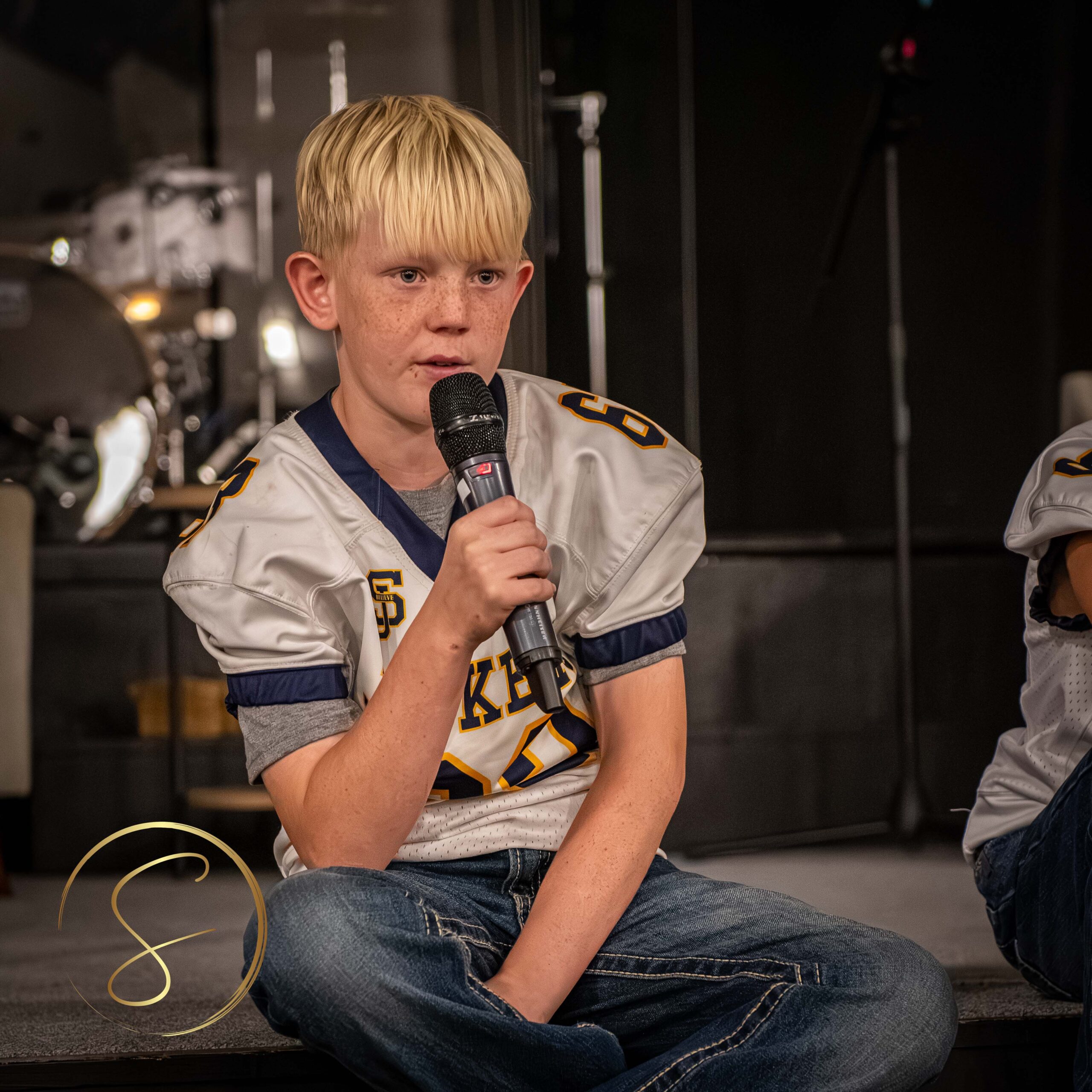 Rights reserved byDigitalBySimon