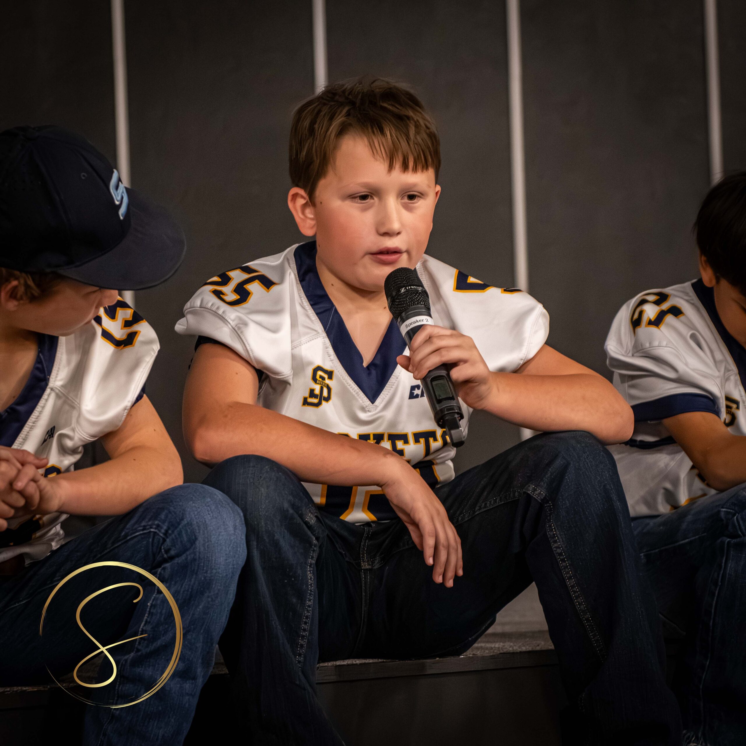 Rights reserved byDigitalBySimon