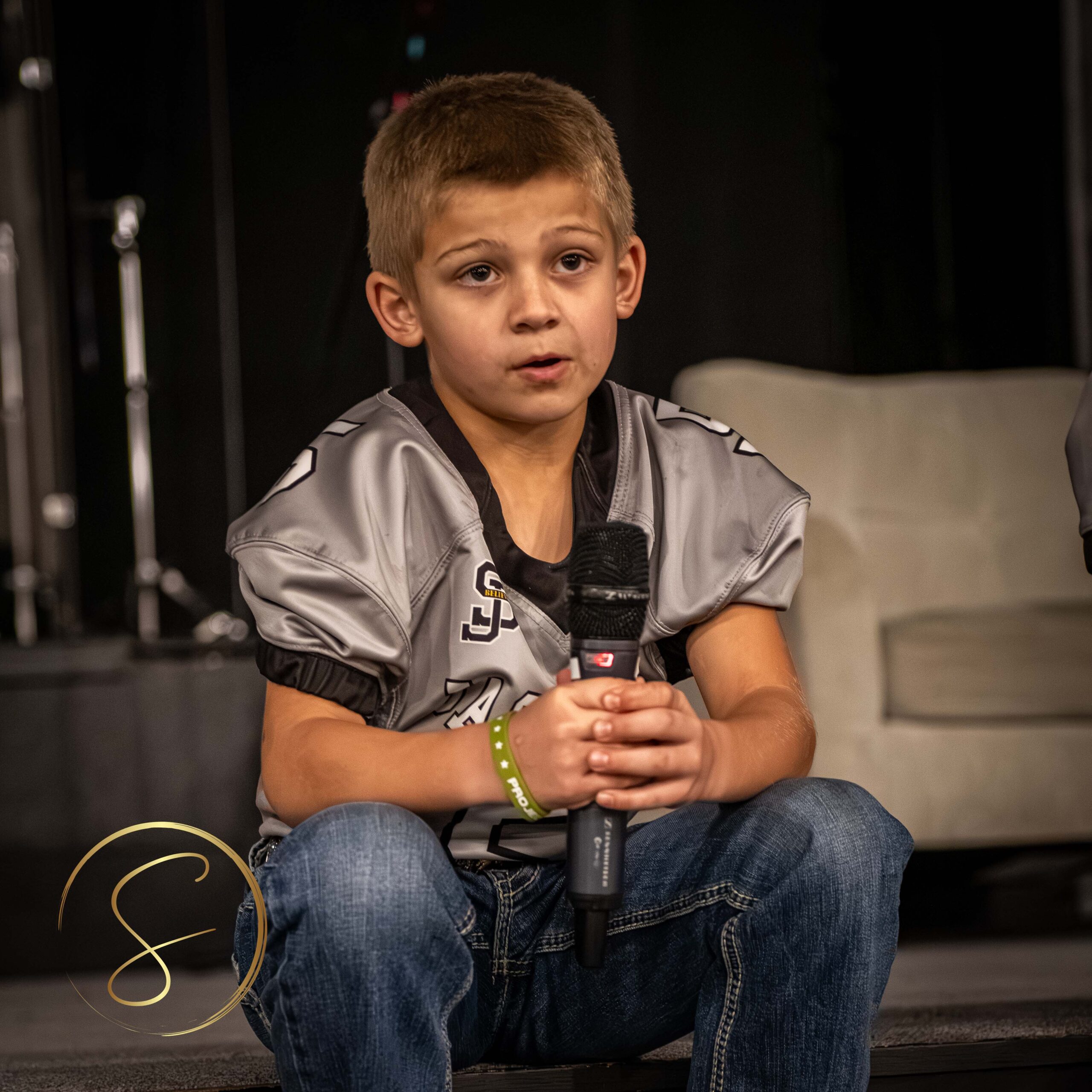 Rights reserved byDigitalBySimon