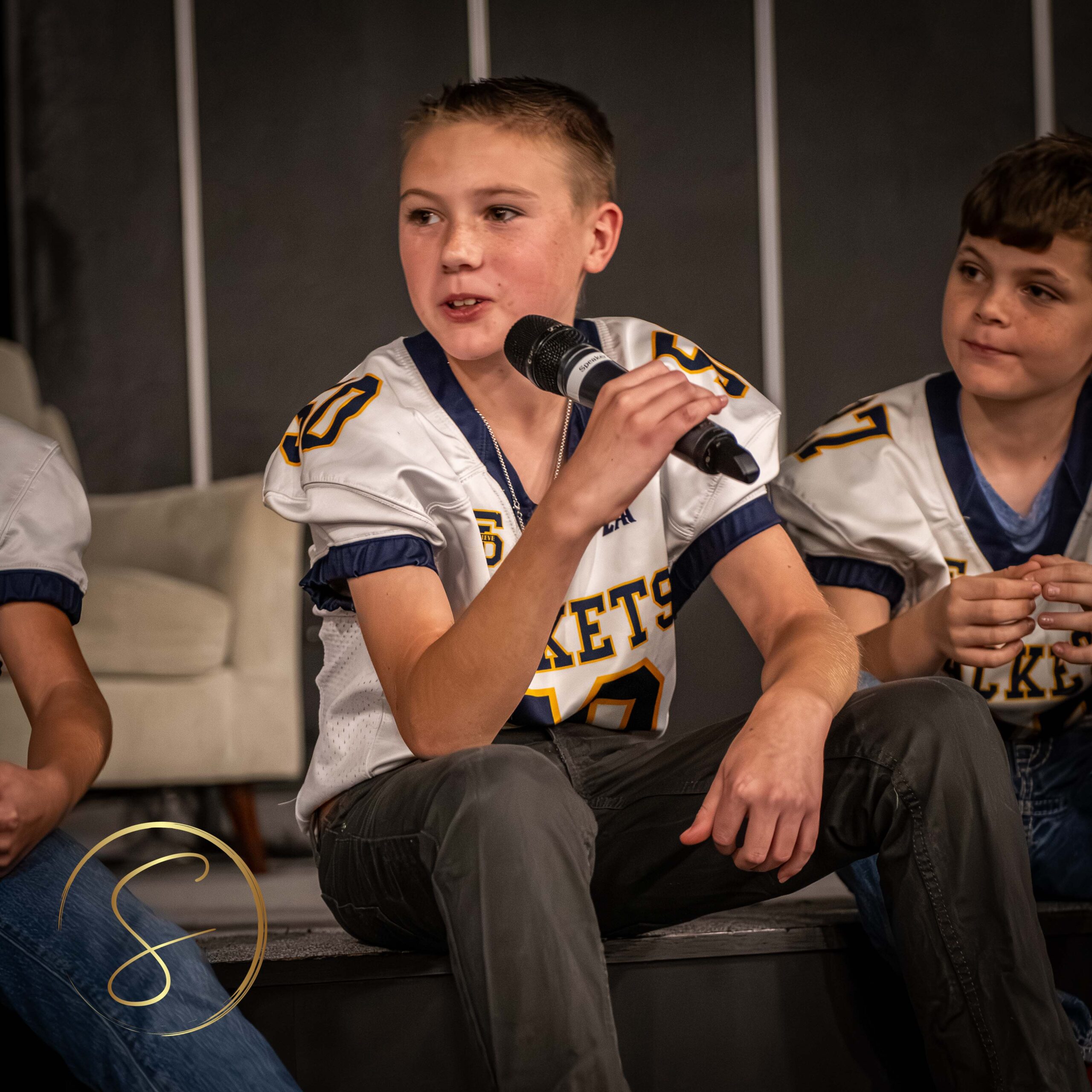 Rights reserved byDigitalBySimon