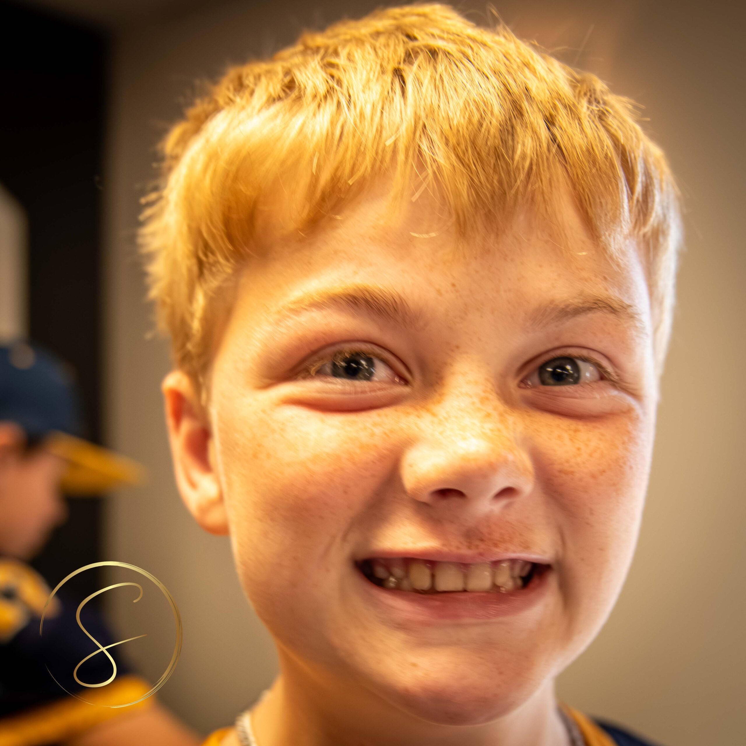 Rights reserved byDigitalBySimon