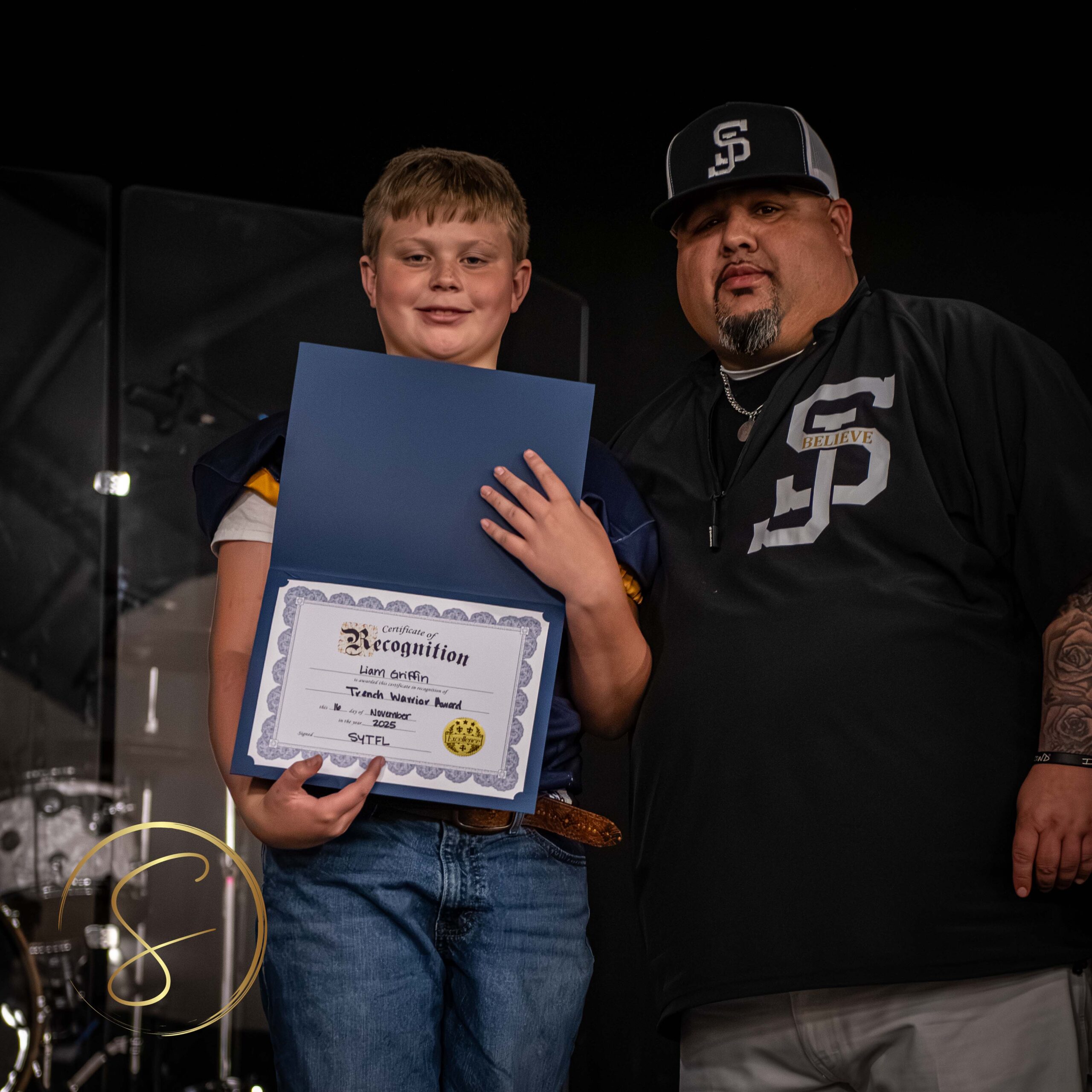 Rights reserved byDigitalBySimon