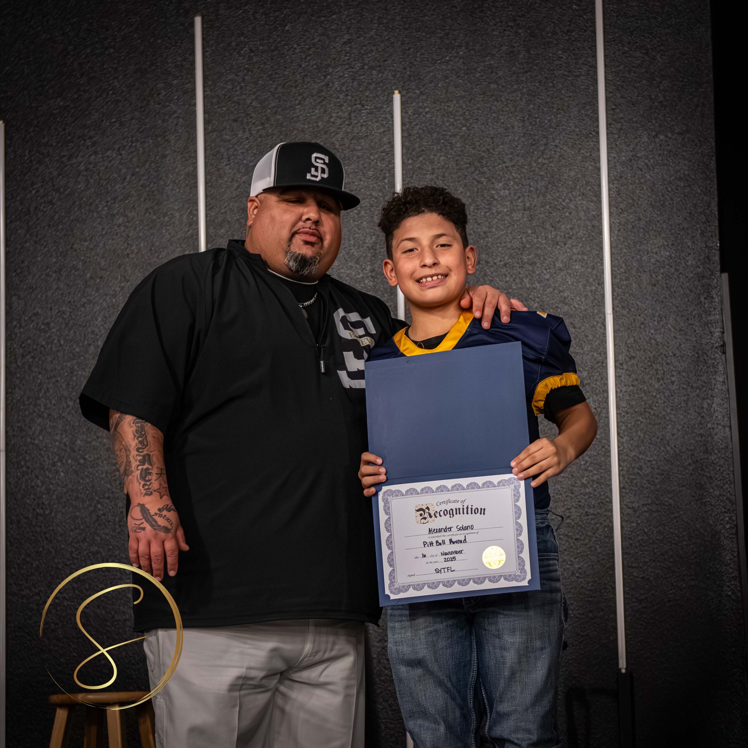 Rights reserved byDigitalBySimon