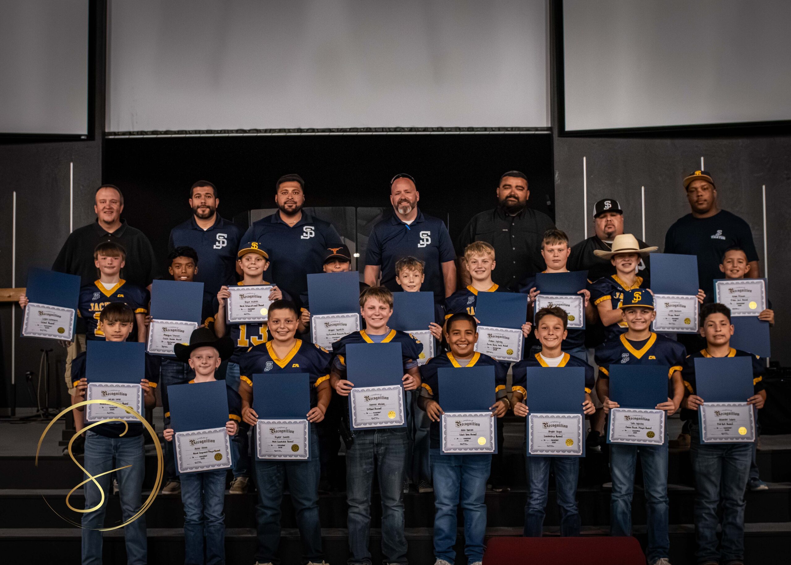 Rights reserved byDigitalBySimon