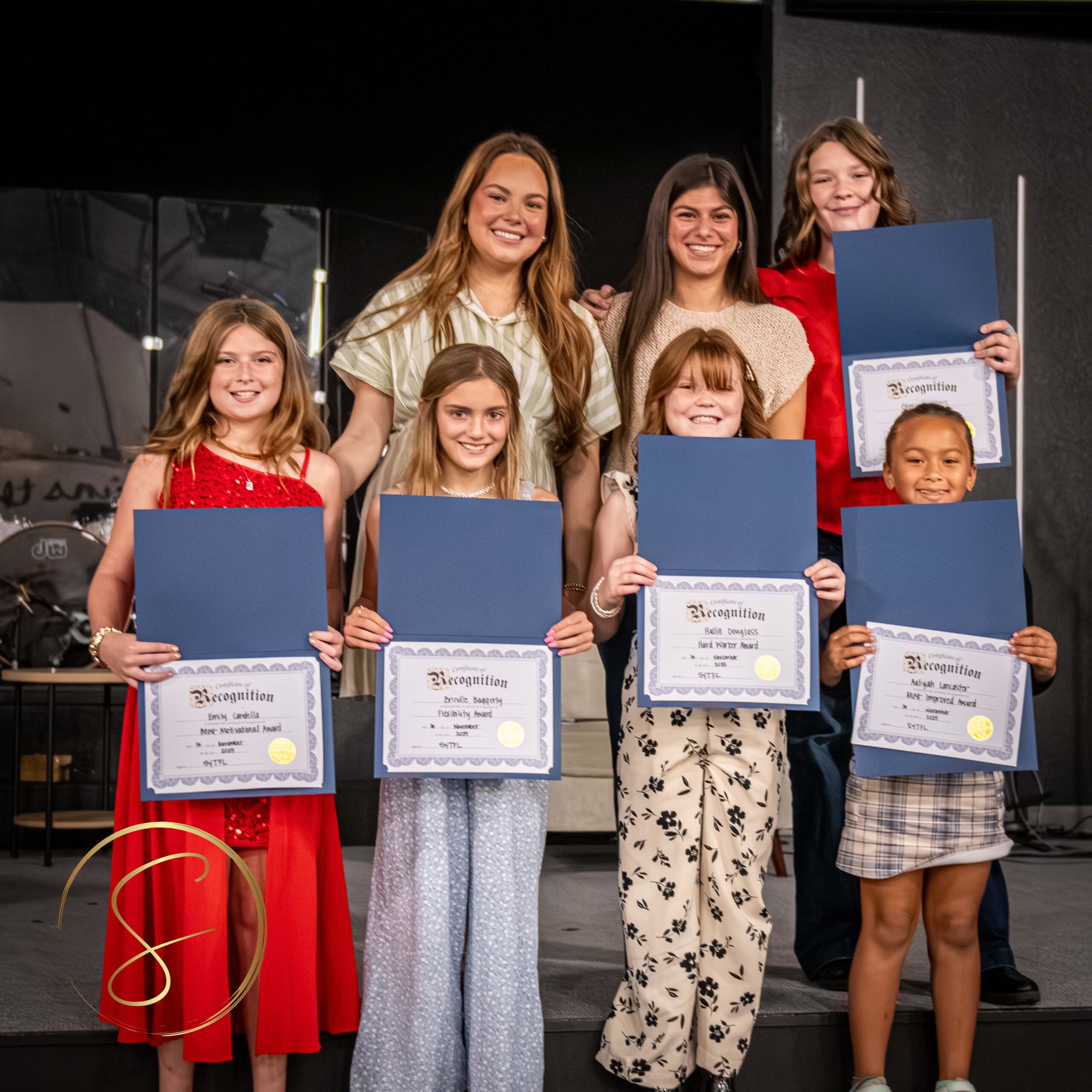 Rights reserved byDigitalBySimon