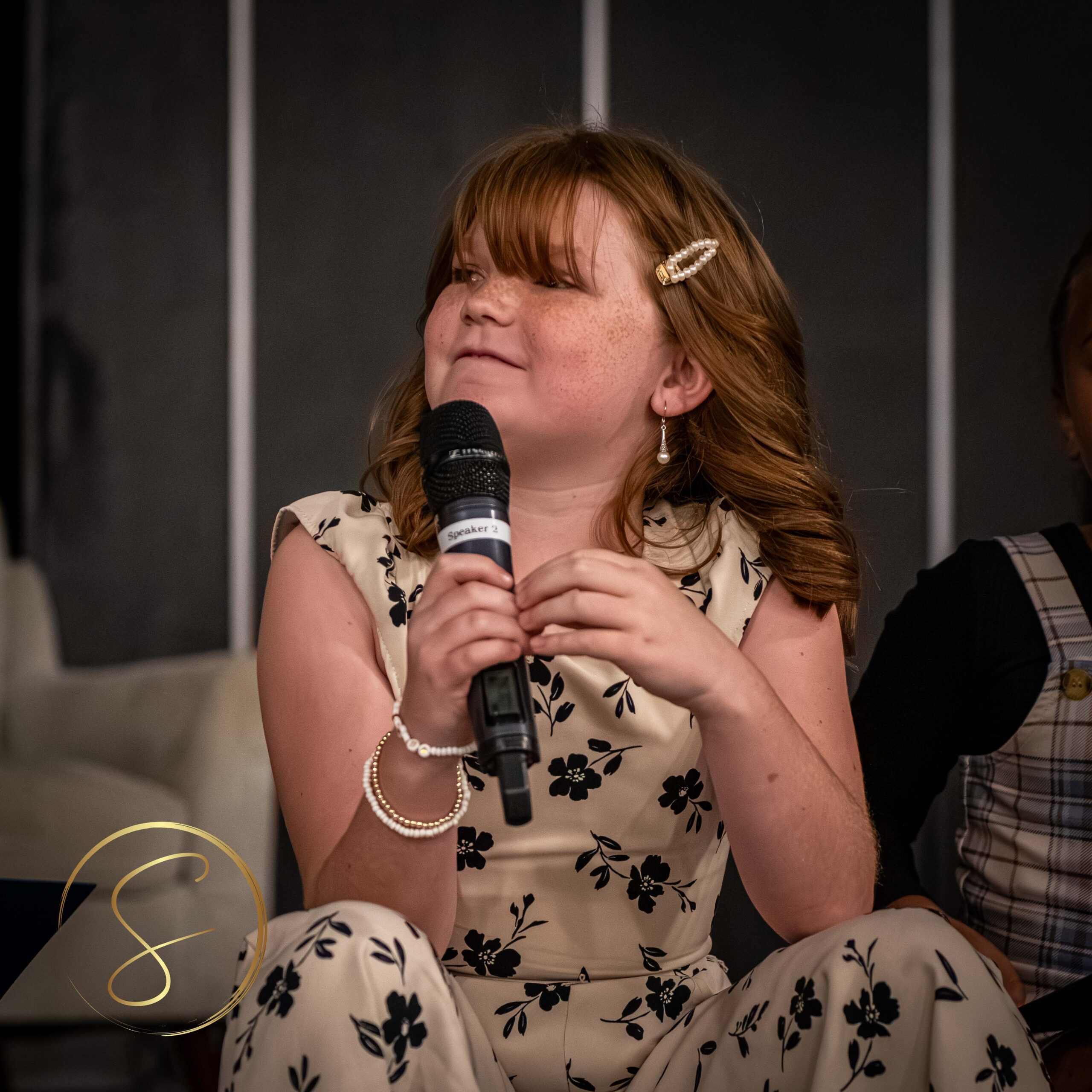 Rights reserved byDigitalBySimon