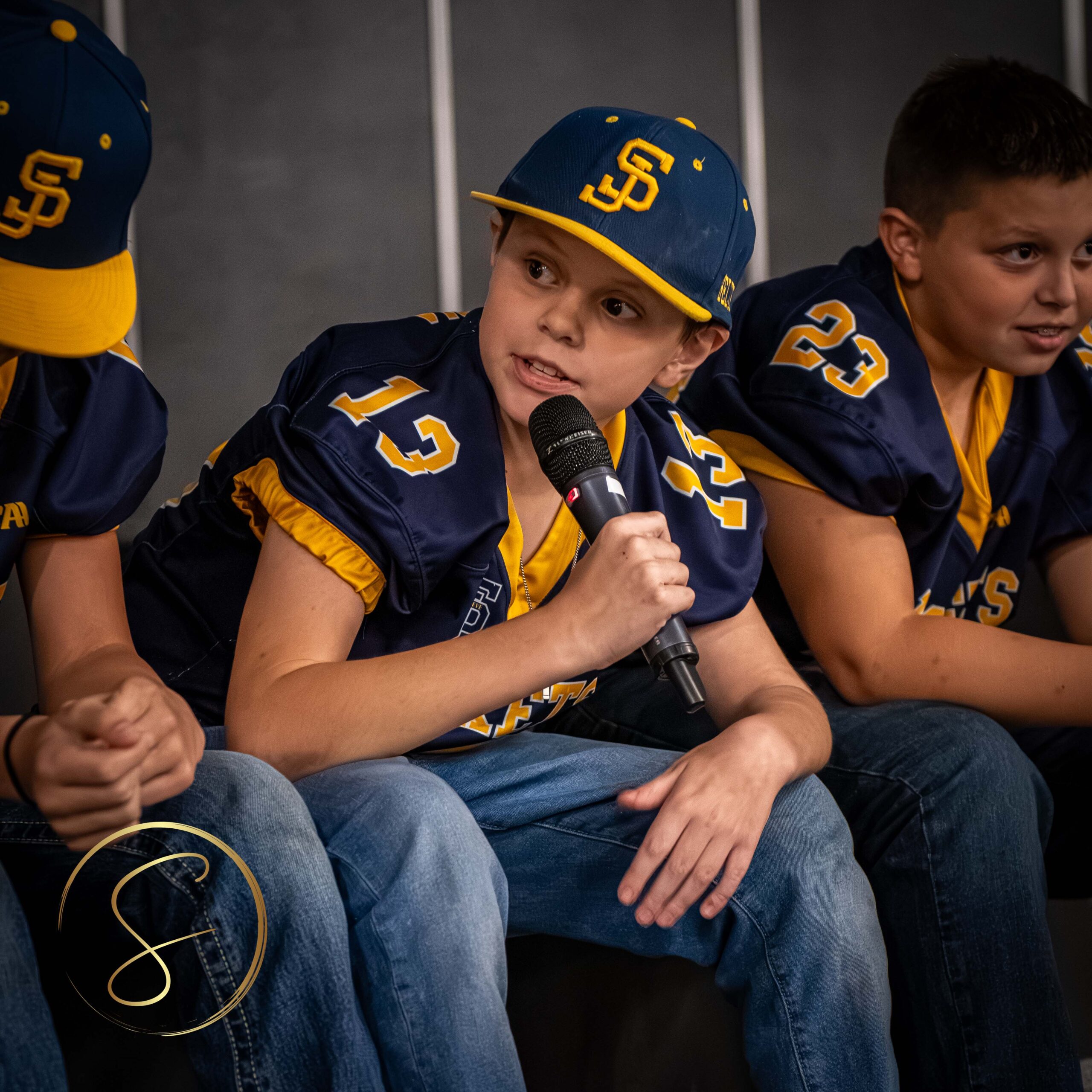 Rights reserved byDigitalBySimon