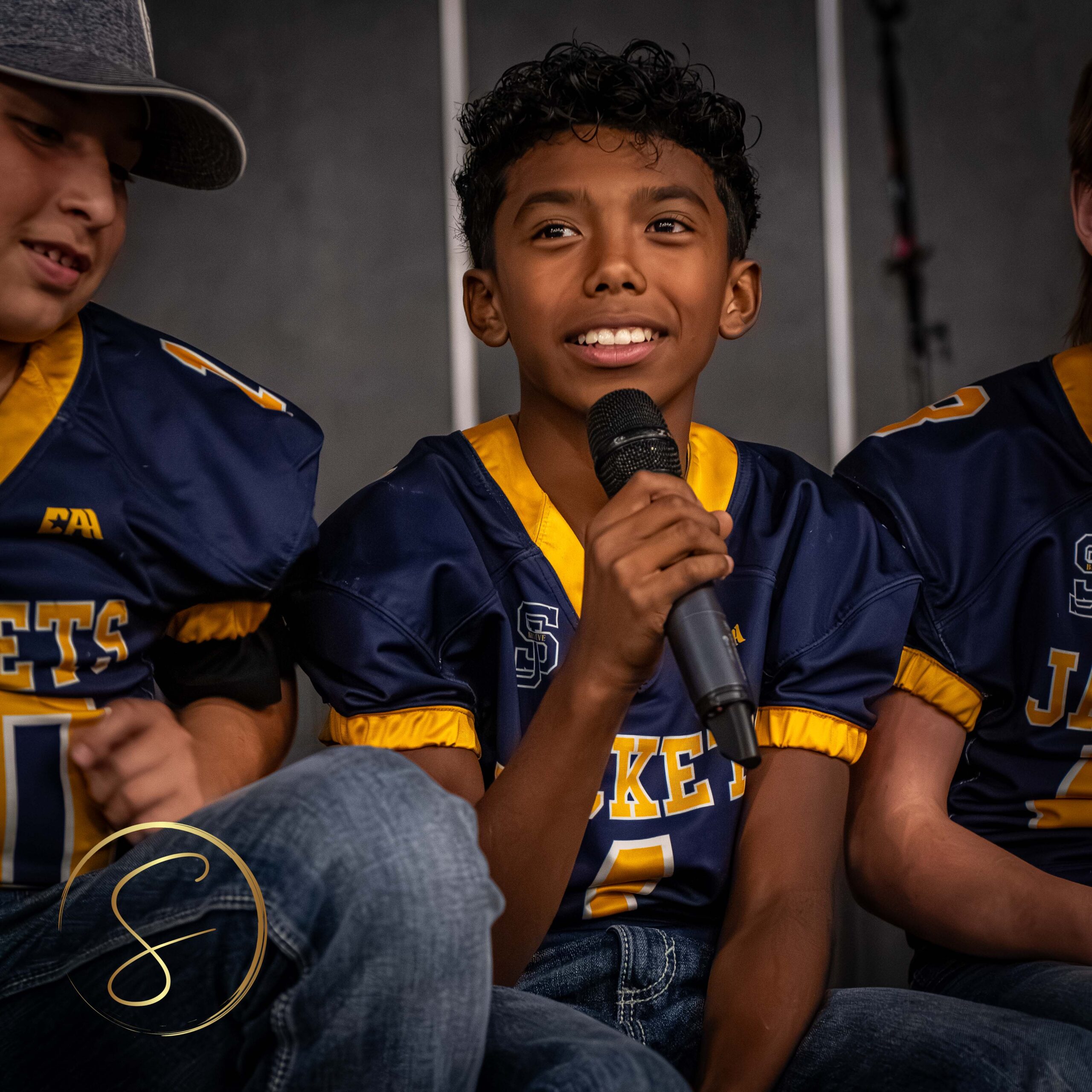 Rights reserved byDigitalBySimon