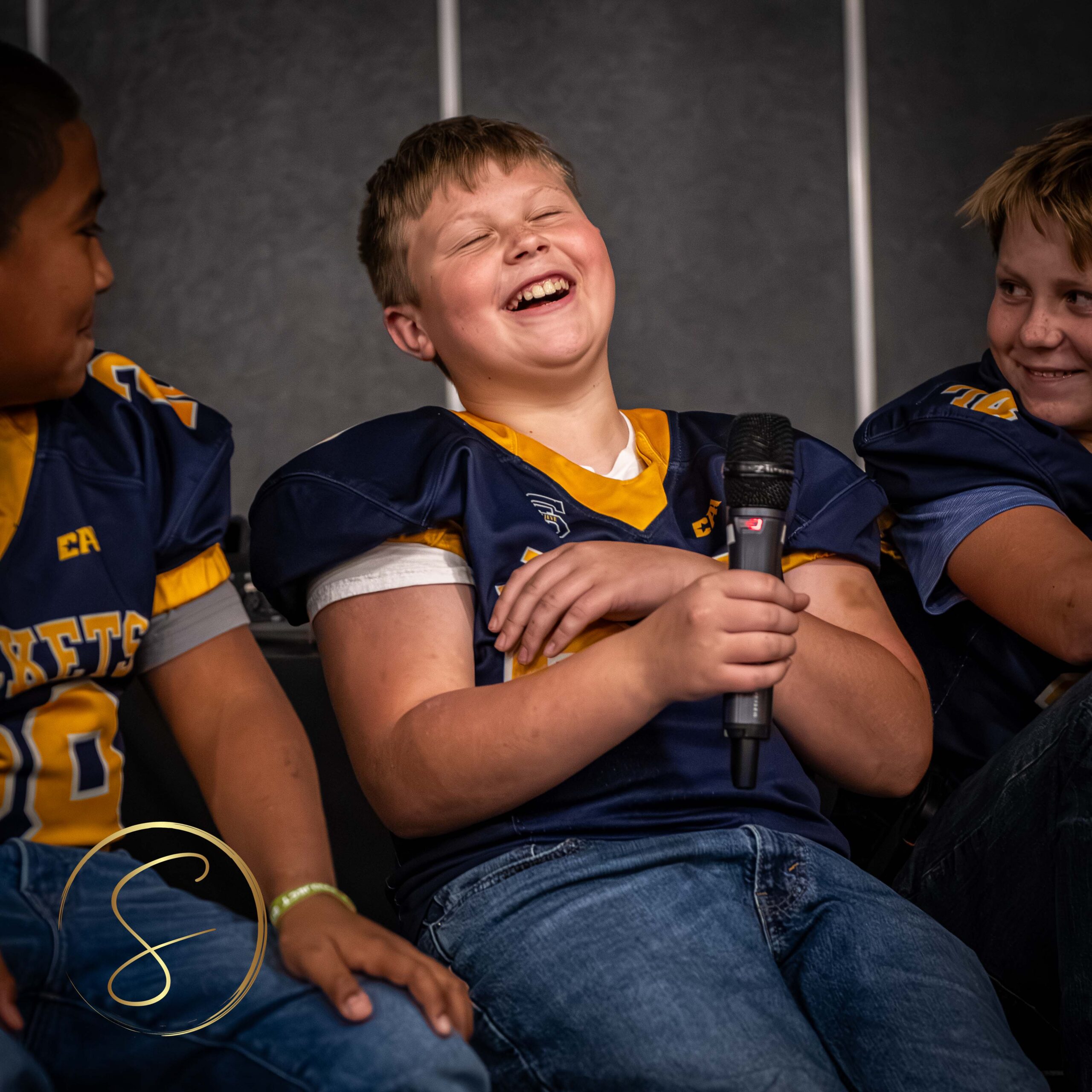 Rights reserved byDigitalBySimon