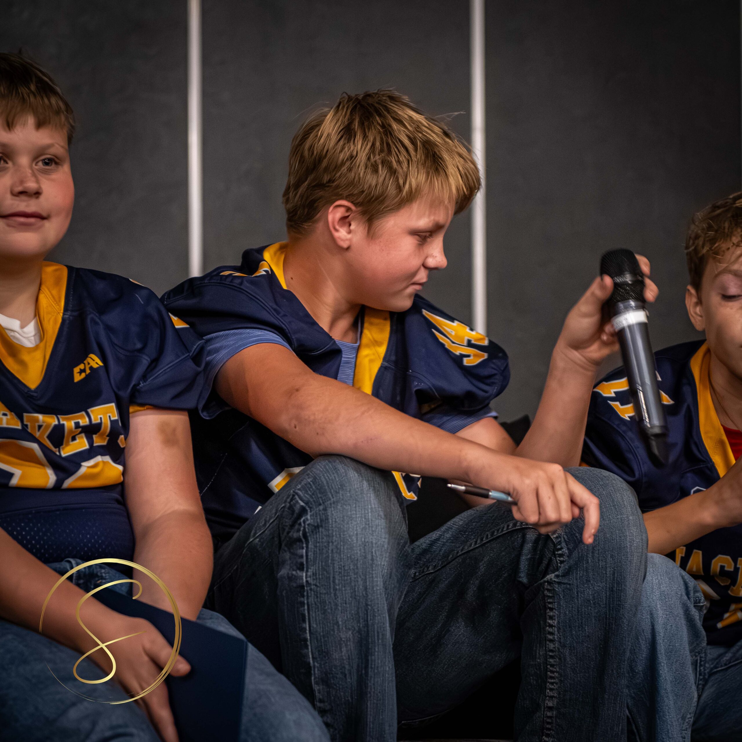 Rights reserved byDigitalBySimon